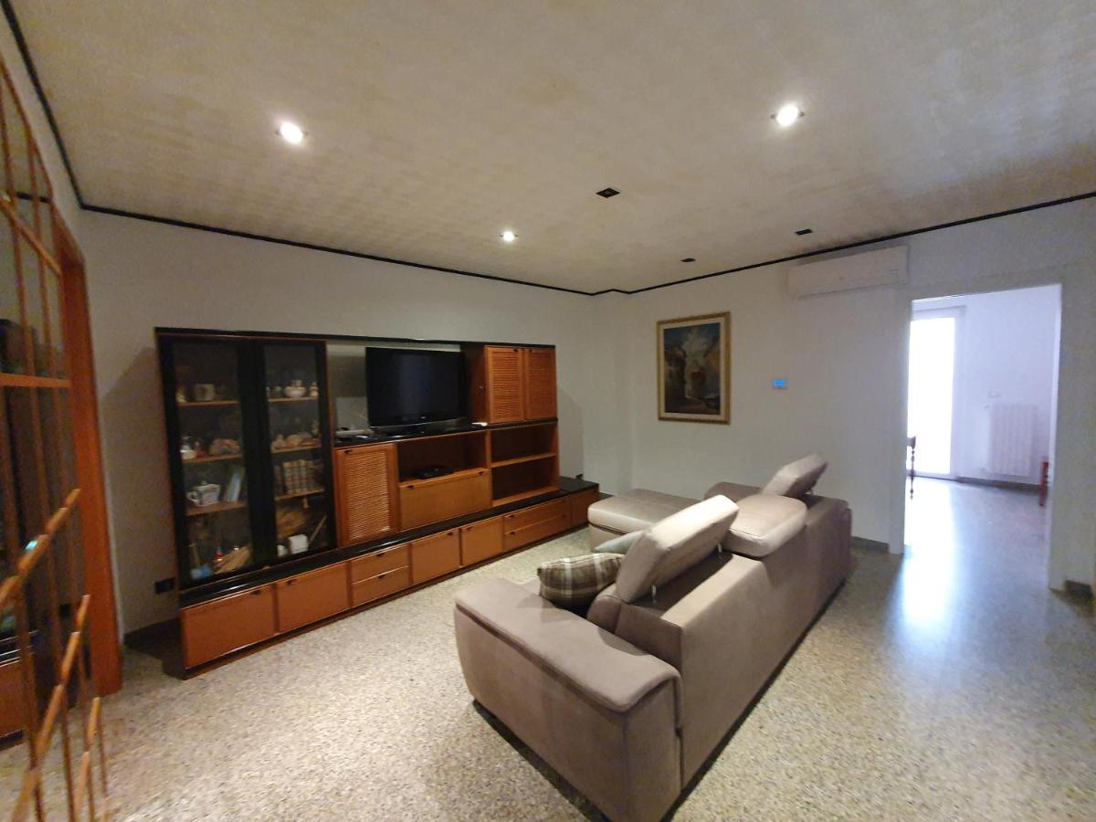 Sopravento Apartments - Margherita di Savoia Esterno foto
